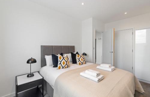 Clock House Apartamento | Sophisticated Living: 1-BR Flat in Beckenham