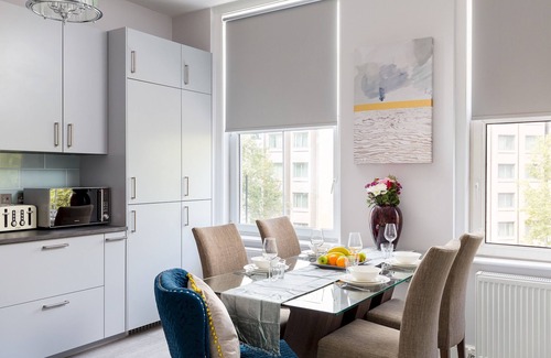 Earl's Court Apartamento | Sophisticated living on Cromwell road