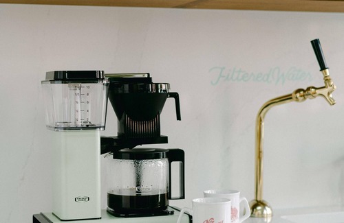 Crossroads Arts District Casa | Sophisticated surroundings within KC's best boutique hotel.