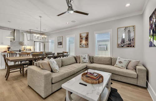 Berry Hill Cabaña | Soprano-private Rooftop-gr8 Walking Location
