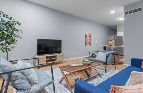 Soulard Casa | Soulard Gem: Stunning Casa in PRIME Spot!