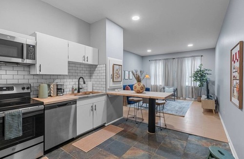 Soulard Casa | Soulard Gem: Stunning Casa in PRIME Spot!