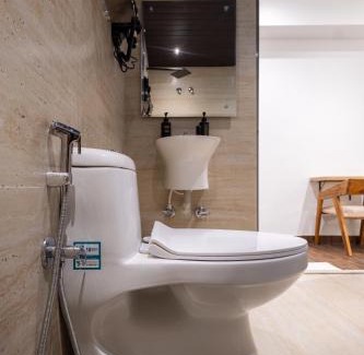 Varanasi Nagar Nigam Hotel | Soulful Ghat By Fracspace
