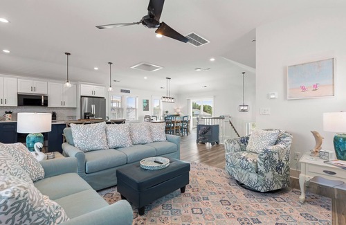 Monteray Shores Casa | Sound Dream: New Build | Pool & Hot Tub