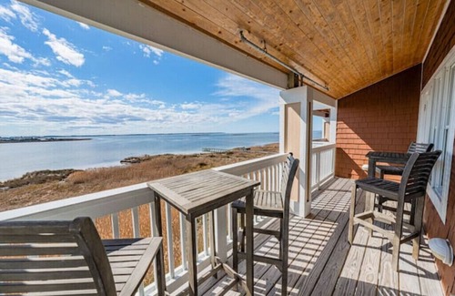 Nags Head Condominio | Sound front condo, pool, water access, & sunsets