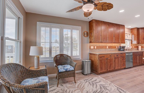 Frisco Casa | Sound-front house with private washer/dryer, central AC, and private hot tub