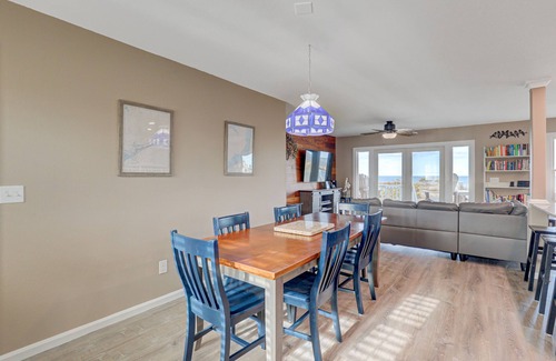 Frisco Casa | Sound-front house with private washer/dryer, central AC, and private hot tub