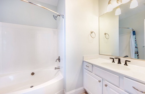 Hatteras Condominio | Sound Side Condo in the Slash Creek Community with Community Pool