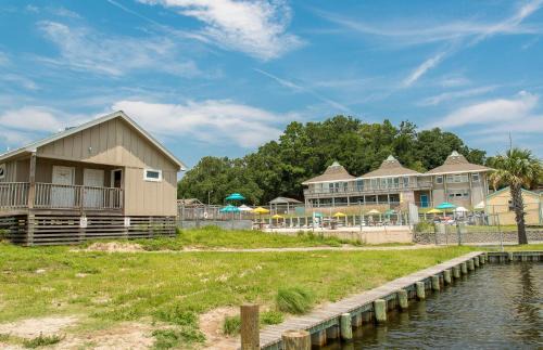 Colington Harbour Casa | Sound Waves