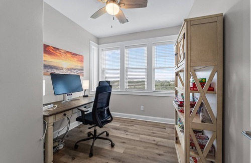 Avon Casa | Soundfront 10BR/11BA home - Prime windsports access, private pool, hot tub ★★★★★