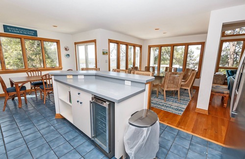 Monteray Shores Casa | MS100, Timberly II / Soundfront, 5 habitaciones, 4. 5 baños