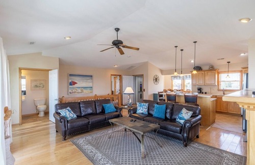 Wind Over Waves Casa | Soundfront serenity with a private dock at Blue Horizon in Salvo!