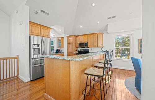 Monteray Shores Casa | Sounds Good to Me: Soundfront Home, New to Rental Program