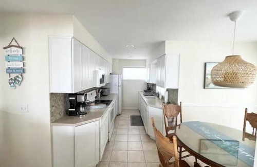 Clinton Casa | Soundscape Beachfront House!