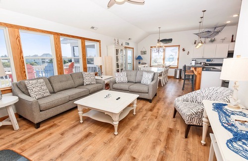 Corolla Casa | Soundside, Private Pool, Hot Tub, Rec Room-VOH50, Castle in the Sand