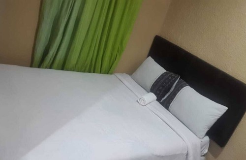 Khayelitsha Cama Y Desayuno | Soundsleep B&B