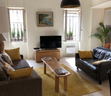 Quartier du Panier Apartamento | Sous le Clocher