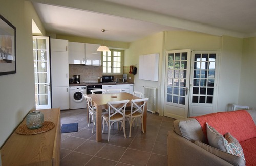 Domme Casa | Sous le Tilleul - Unique holiday property set IN the famous bastide of Domme