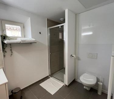 Velaux Apartamento | SOUS LES PLATANES