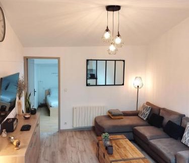 Millau Apartamento | Sous les toits de Millau - Appartement cosy et chaleureux
