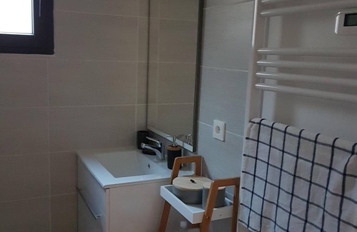 Les Salelles Casa | South Ardèche les Vans Nueva casa con aire acondicionado