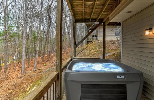 Royal Pines Casa | South Asheville Townhome 12 B