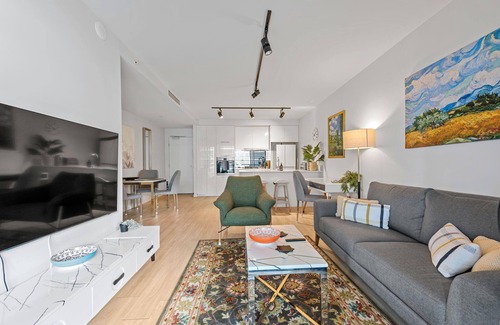 South Brisbane Apartamento | South Bank Living! ~ 1bed, 1bath, 1car, Balcony
