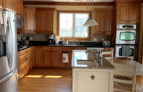 Bethany Beach Casa | 6 BR 7 BA duerme 16 Canal Front Pet Friendly Home- a pie de bicicleta de playa a la ciudad