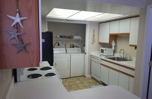 Virginia Beach Condominio | South Beach Condo, lindo, acogedor y limpio.