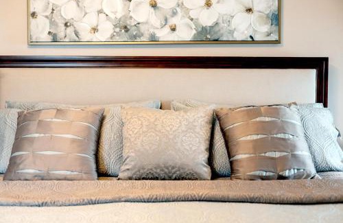 Scottdale Apartamento | South Broadway Manor B&B - Near Fallingwater, Ohiopyle State Park, Hiking & Biking trails GAP