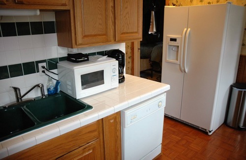 Scottdale Cama Y Desayuno | South Broadway Manor