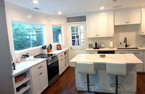 Wessex Square Casa | South Charlotte 3BR w/Pool, Hot Tub & Fenced Backyard - Near Ballantyne