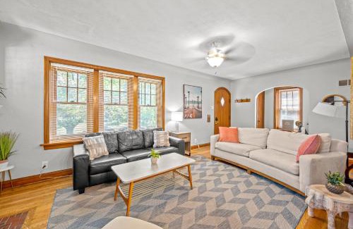 Northampton Casa | South City Pool & Hot Tub 5 Bed