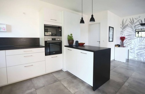 Petreto-Bicchisano Casa | South Corsica, modern, fully air-conditioned villa with exceptional view.