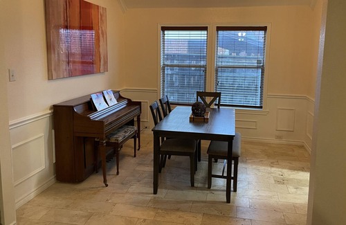 Denton Casa | South Denton, Clean, Quiet and Safe Neighborhood