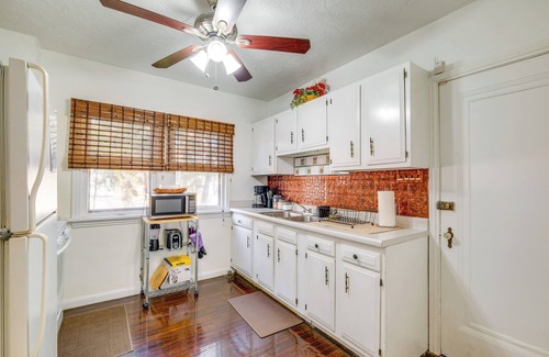 Cleveland Heights Apartamento | South Euclid Apt < 10 Mi to Downtown Cleveland!