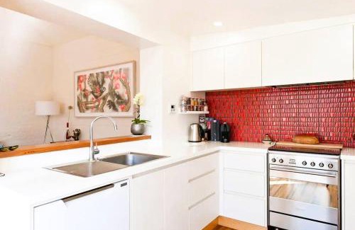 South Hobart Casa | South Hobart Sanctuary Quality and Comfort