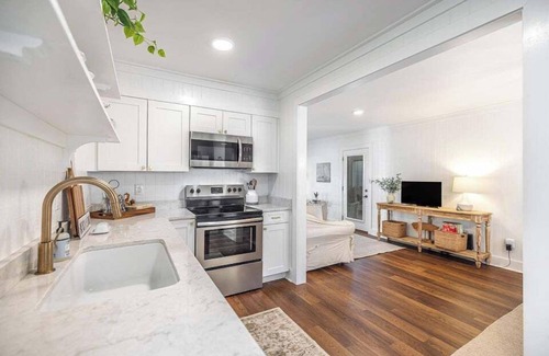 Seagrove Beach Cabaña | South of 30A - Walk to Beach - Bikes Included!