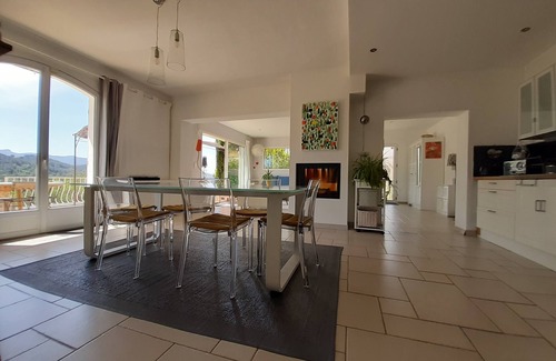 Auriol Villa | En el sur - Villa - piscina tranquila / a pocos kilómetros de las playas