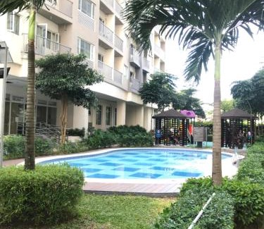 Las Pinas Apartamento | South Residences staycation
