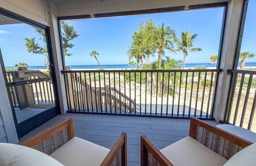 Captiva Cabaña | SOUTH SEAS BEACH COTTAGE 1411- Luxury Cottage- Brand New To Rental Program!
