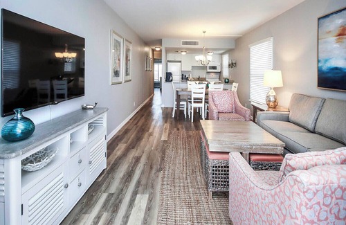 Captiva Casa | South Seas Beach Villa 2211: Your Captiva Island Retreat with Stunning Gulf