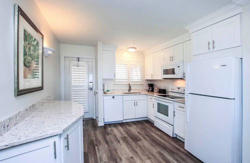 Captiva Casa | South Seas Marina Villa 704 - Gulf & Marina Views