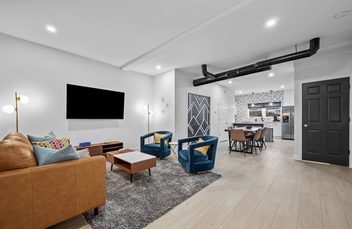 South Side Slopes Casa | South Slopes Home / Great for longer stays!