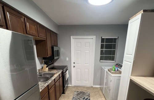 Ballast Point Apartamento | South Tampa Mac Dill AFB/ Bayshore/ Pets OK! - 6908A