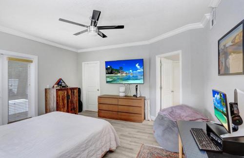 South Westshore Casa | South Tampa Oasis 3 BR 2 BA