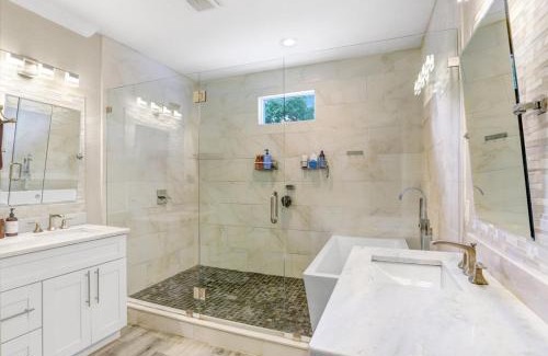 South Westshore Casa | South Tampa Oasis 3 BR 2 BA