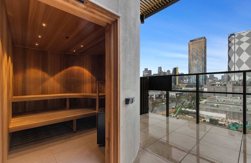 South Melbourne Apartamento | Southbank 1-Bed Resort with Study, Pool and Gym