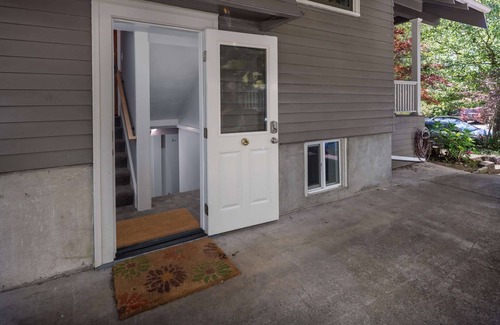 Richmond Apartamento | Nuevo retiro del sudeste de Portland, se puede caminar a docenas de increíbles restaurantes, bares, minutos del centro de la ciudad