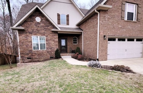 Clarksville Casa | Southern Belle